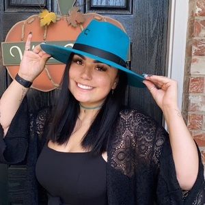 Meet your Posher, Drea